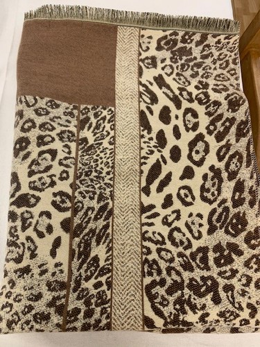 Beige brown caramel animal - caramel,