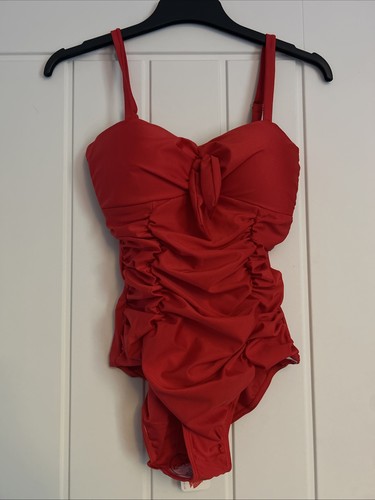 Bnwt scarlett swimsuit size - bnwt,